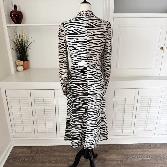 A.L.C. Black Beige Silk Kennedy Tiger-Printed Shift Midi Dress Size 4 - Picture 7 of 9